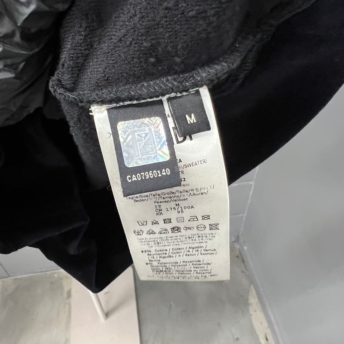 (M) 펜디 벨벳 맨투맨 상품이미지3