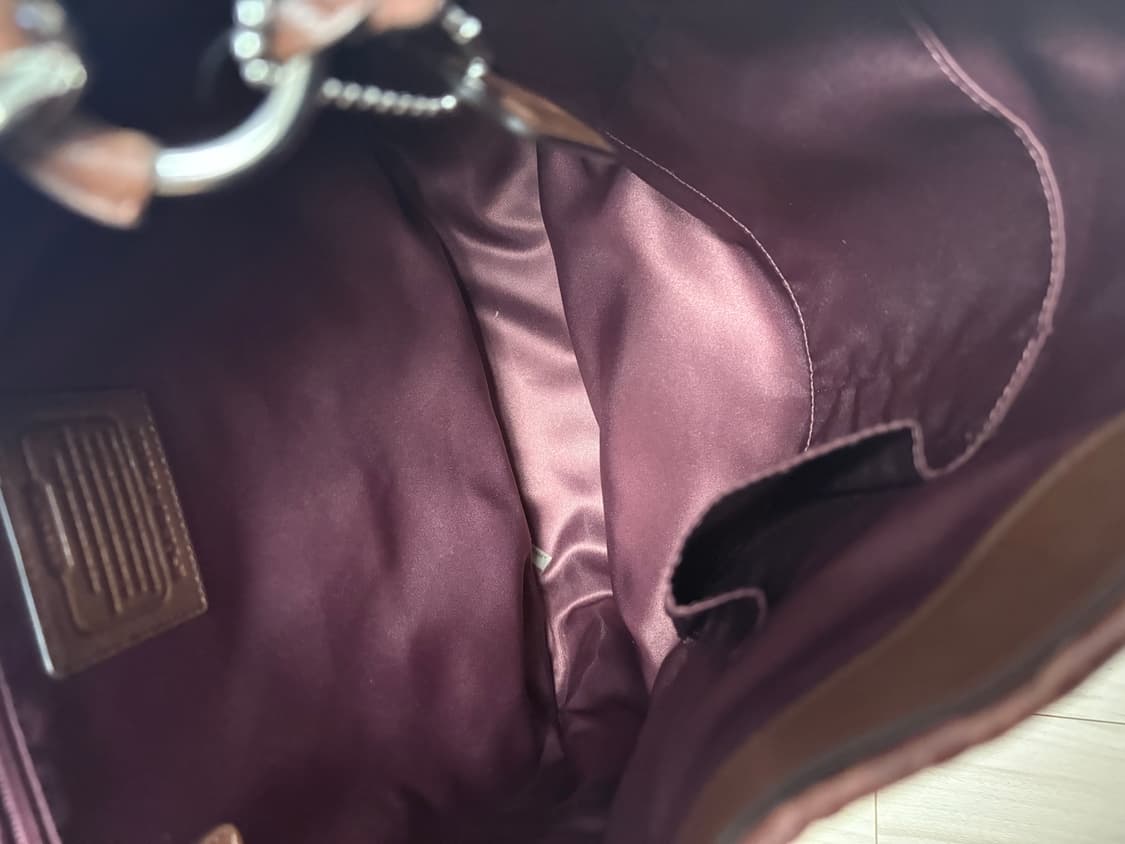 코치 애버리 엠보 크록 호보백 상품이미지3