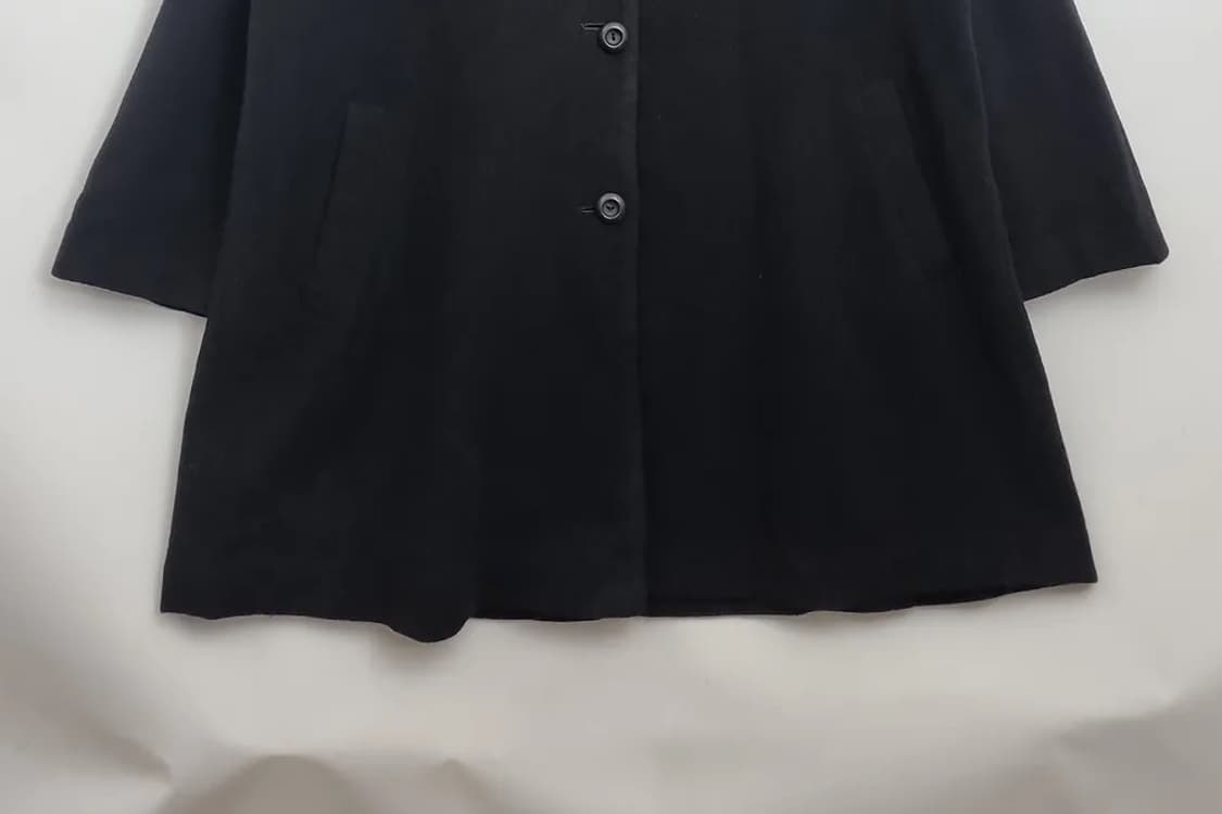 NOANNU 블랙 박시핏 캐시미어 혼방 코트 상품이미지4