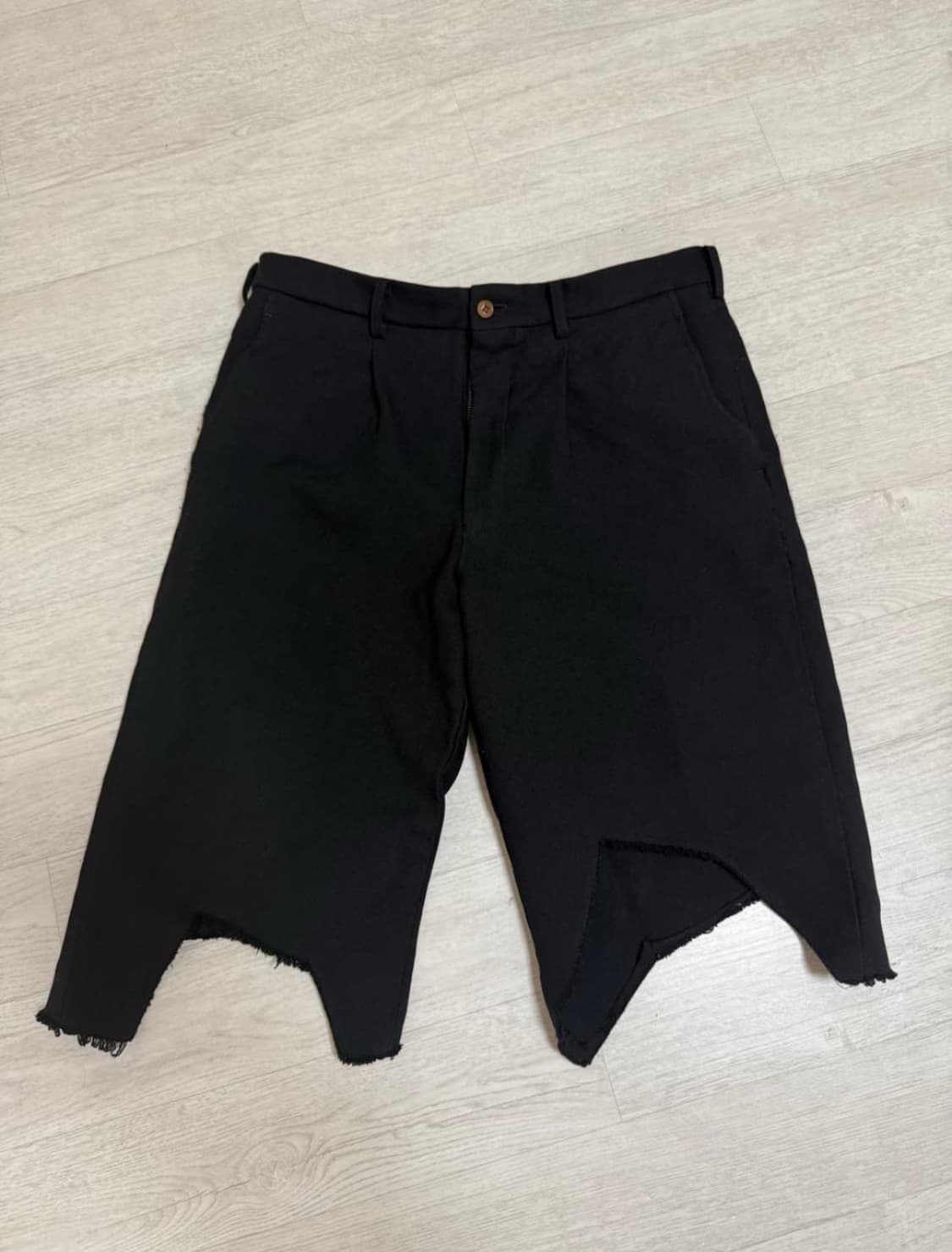 꼼데가르송 옴므 플러스 컷팅 숏츠 m 상품이미지1