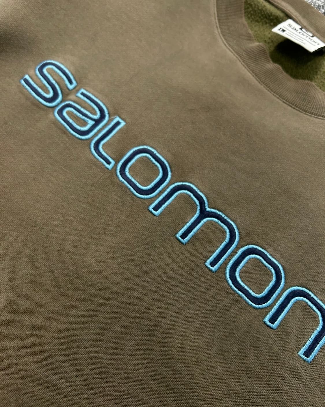 살로몬 브라운 빅로고 맨투맨  상품이미지4