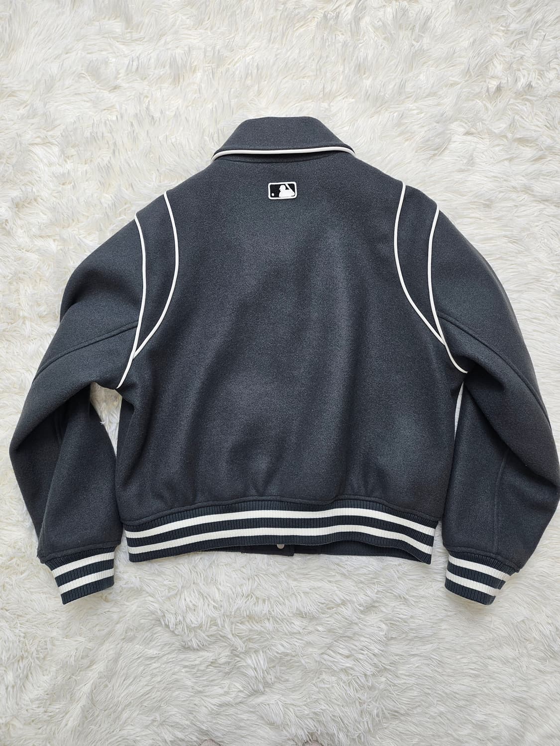 MLB 여성 울 카라 크롭 바시티자켓 NY 차콜그레이 s 상품이미지2