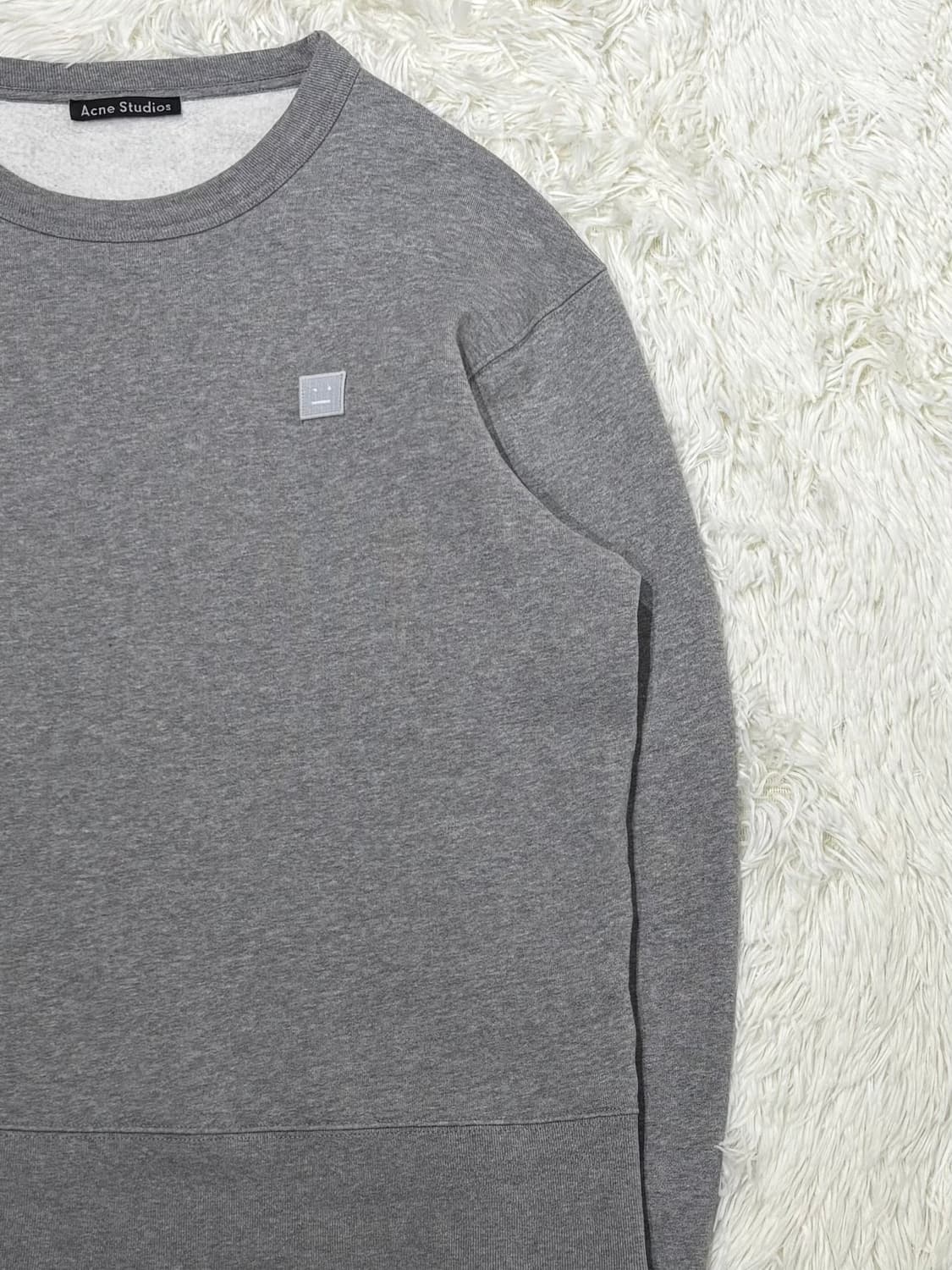 아크네스튜디오 페어뷰 맨투맨 상품이미지5