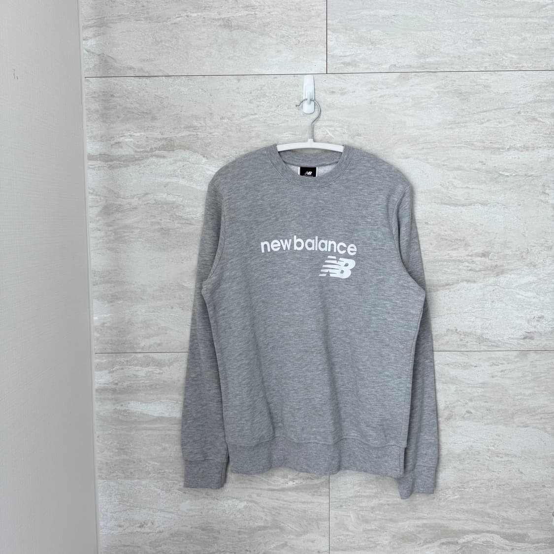 뉴발란스 맨투맨 상품이미지2