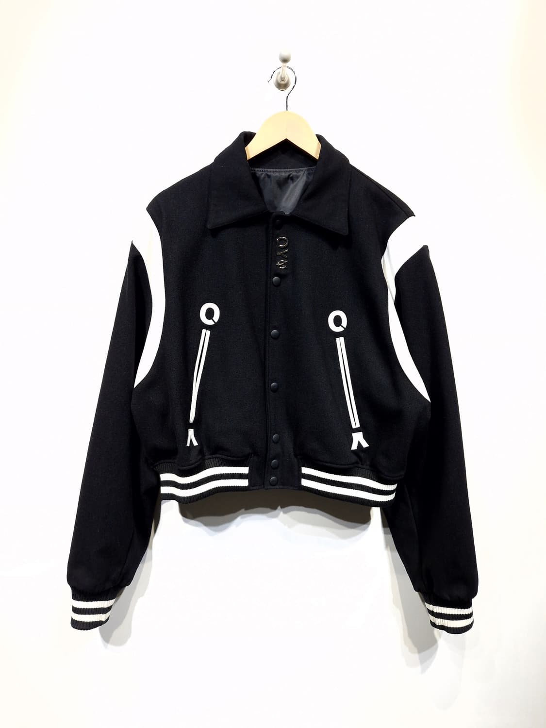 OY 오와이 메탈로고 바시티 자켓 블랙(F) 상품이미지3