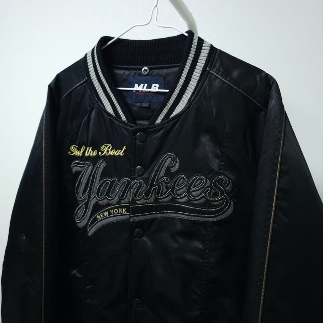 MLB 유광 양키즈 바시티 자켓 L 상품이미지3