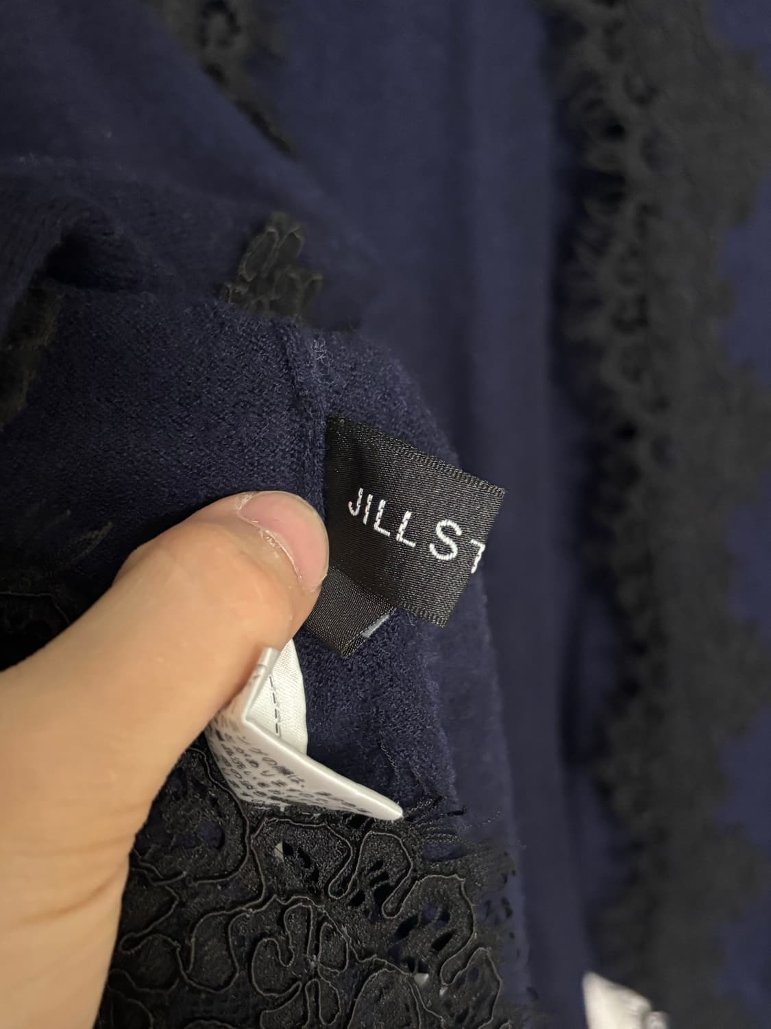 코바빈티지 질스튜어트 레이스 트임 컷아웃 니트 네이비 상품이미지4