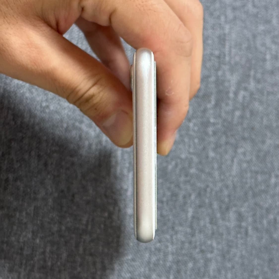 아이폰 se3 512gb 화이트 베젤 미국판 무음 상품이미지6