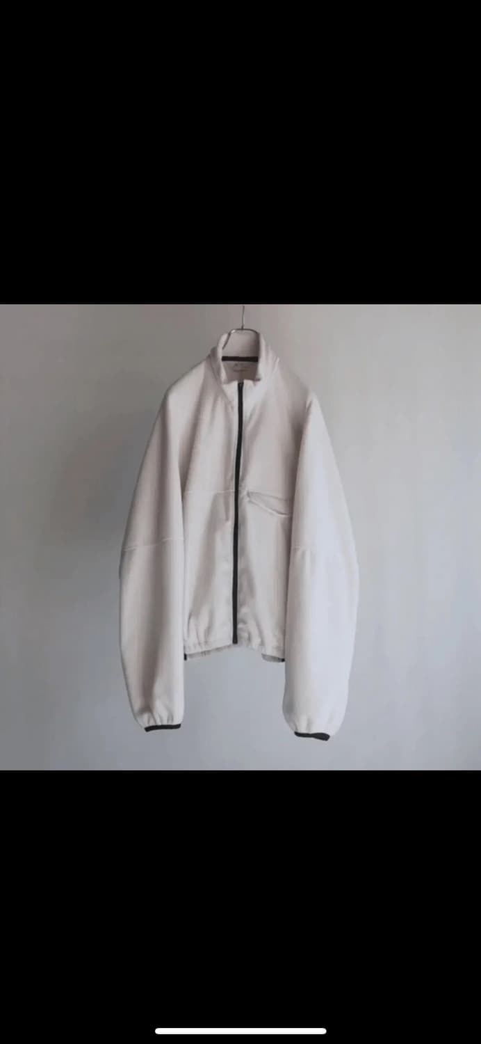 안셀름 ancellm 화이트블랙 플리스 스윙 자켓 2사이즈 판매 상품이미지2