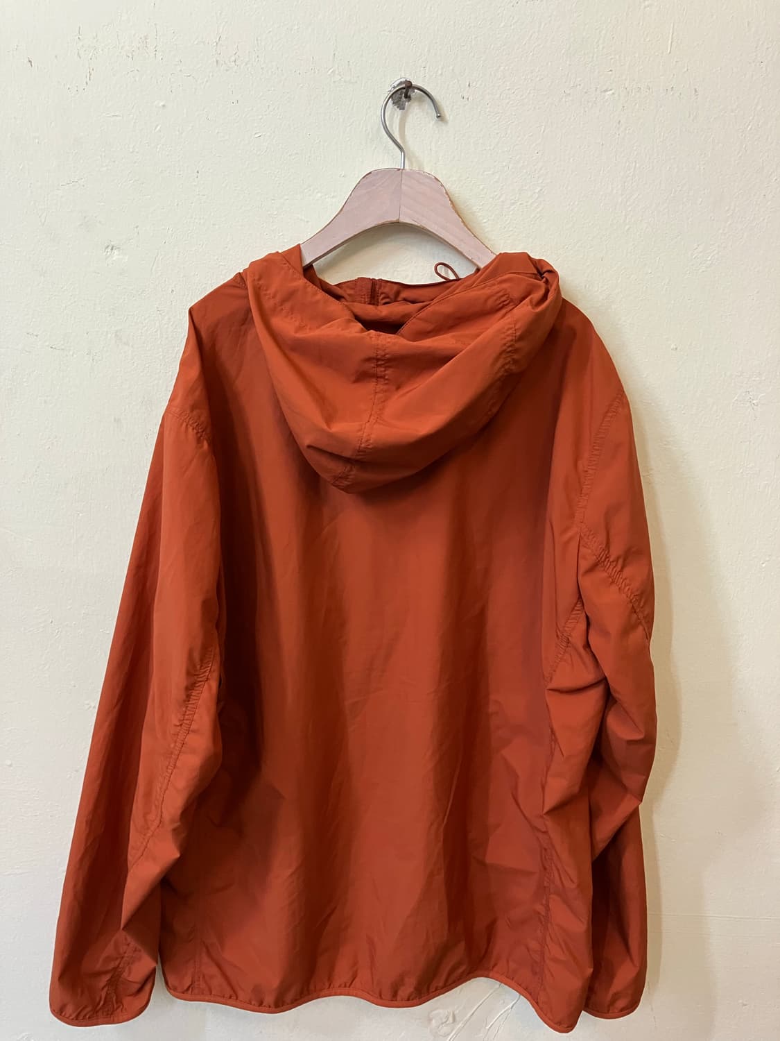 유니클로 바람막이 xxl 상품이미지2