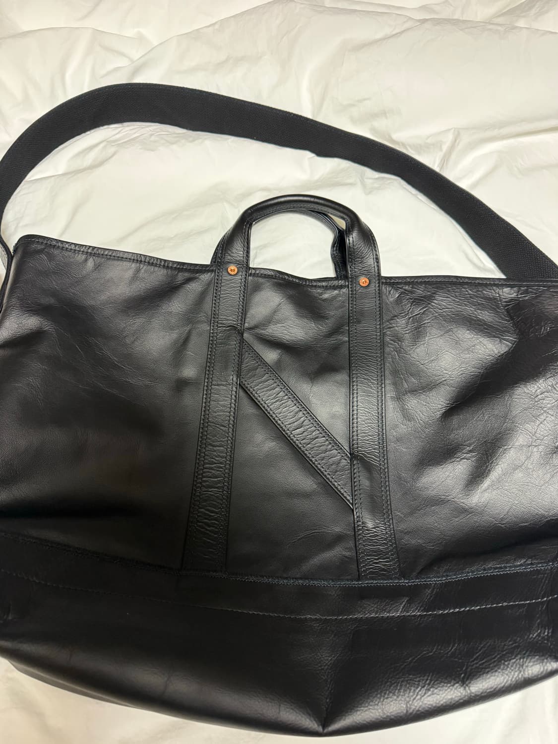 나이스네스 h.ledz 가죽 토트백 판매합니다 상품이미지2