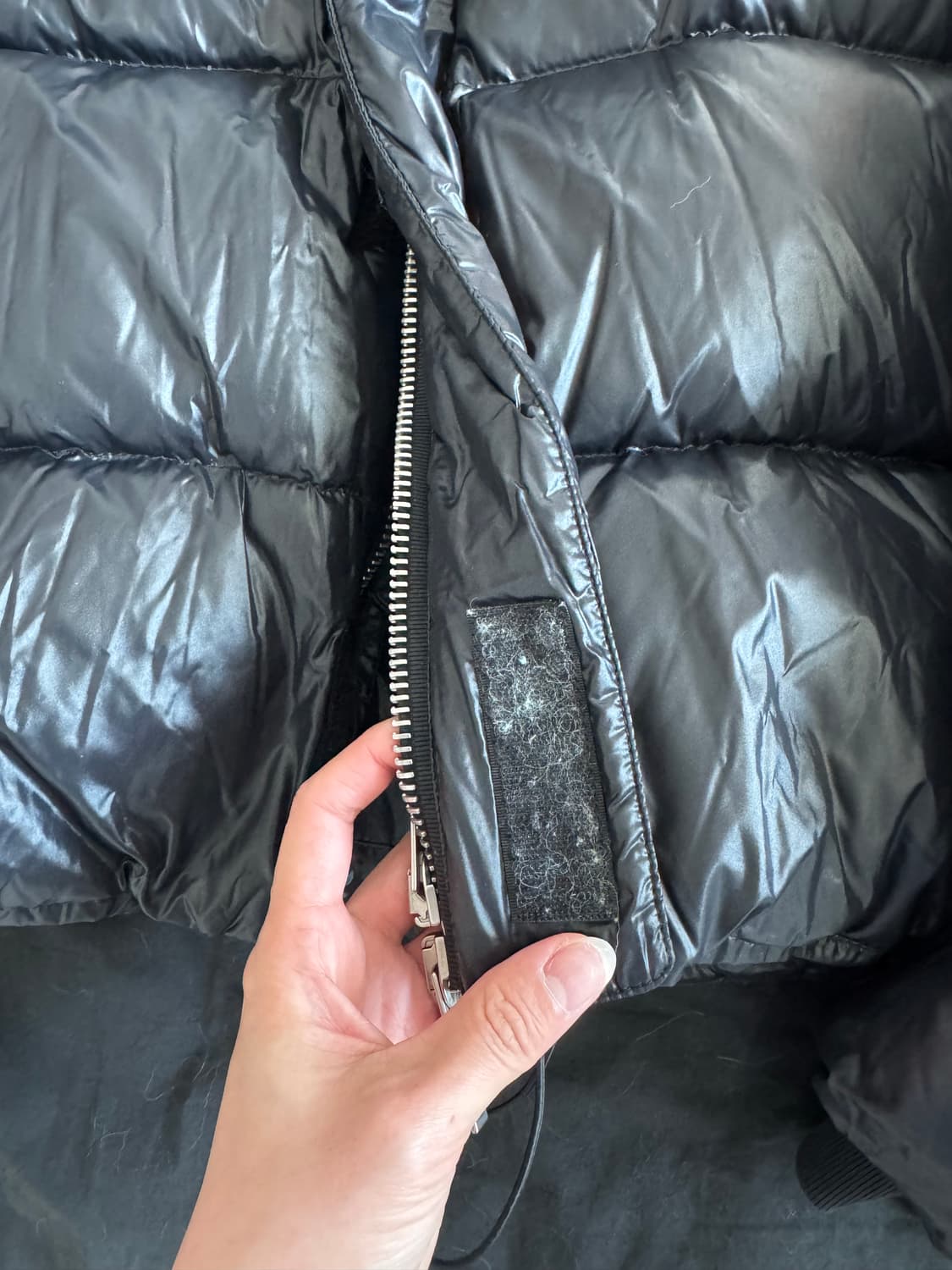 언라벨 프로젝트 배색 다운자켓 상품이미지5