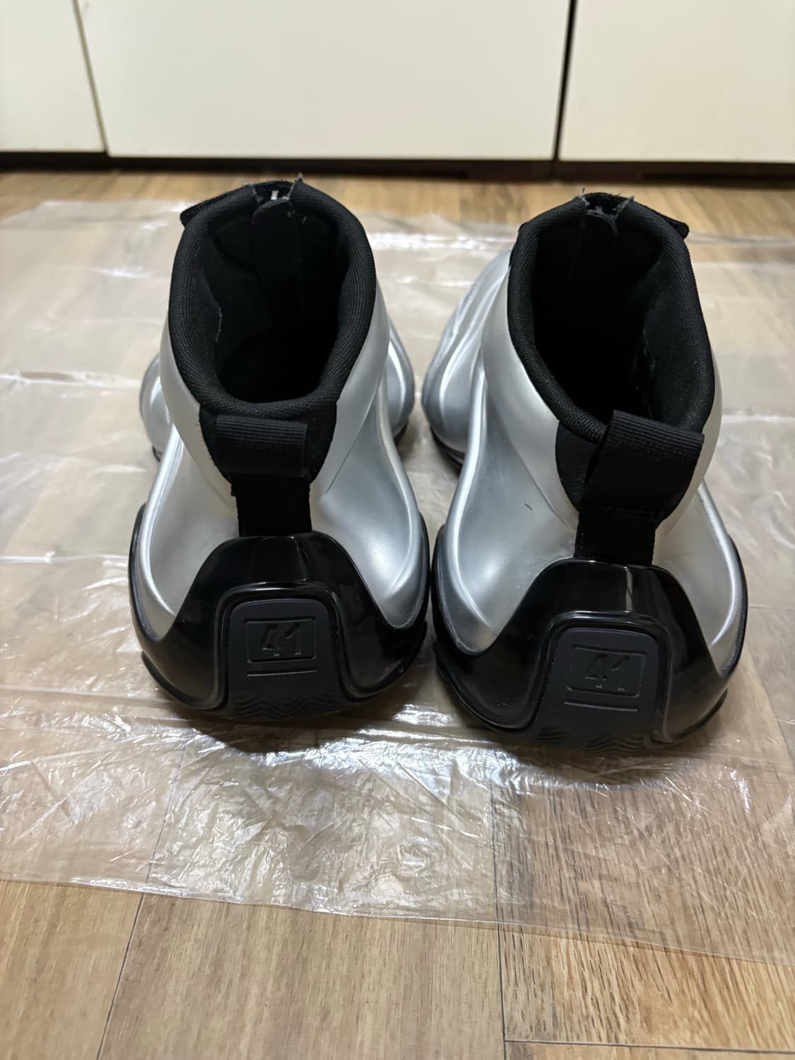 [41] 발렌시아가 바스켓볼 슈즈 팝니다 상품이미지2