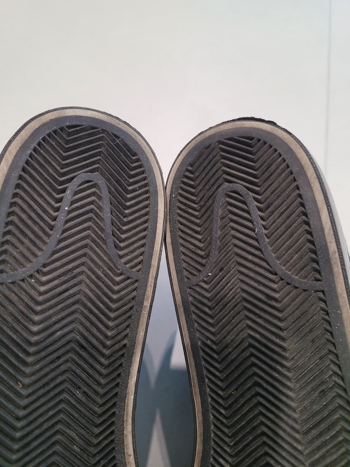 280 단순한 블랙 그 이상, 꼼데가르송이 재해석한 나이키의 유산 상품이미지6