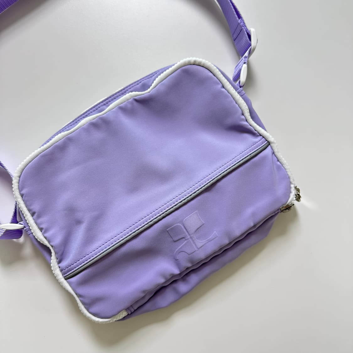 Courreges꾸레쥬 크로스백 상품이미지1