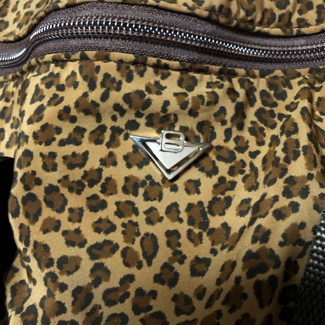보테가베네타 레오파드 더플백 상품이미지3