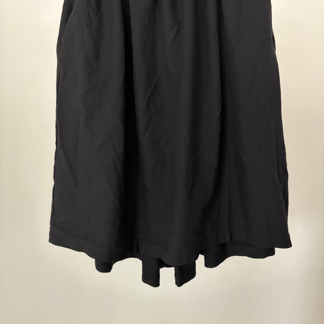 Asymmetry Volume Gather Skirt 상품이미지4