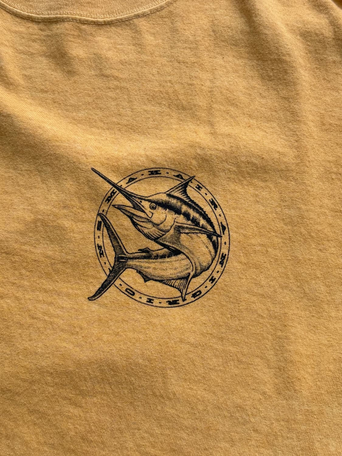 00s 아메리칸 빈티지 청새치 프린팅 옐로우 티셔츠 L (105) 상품이미지3