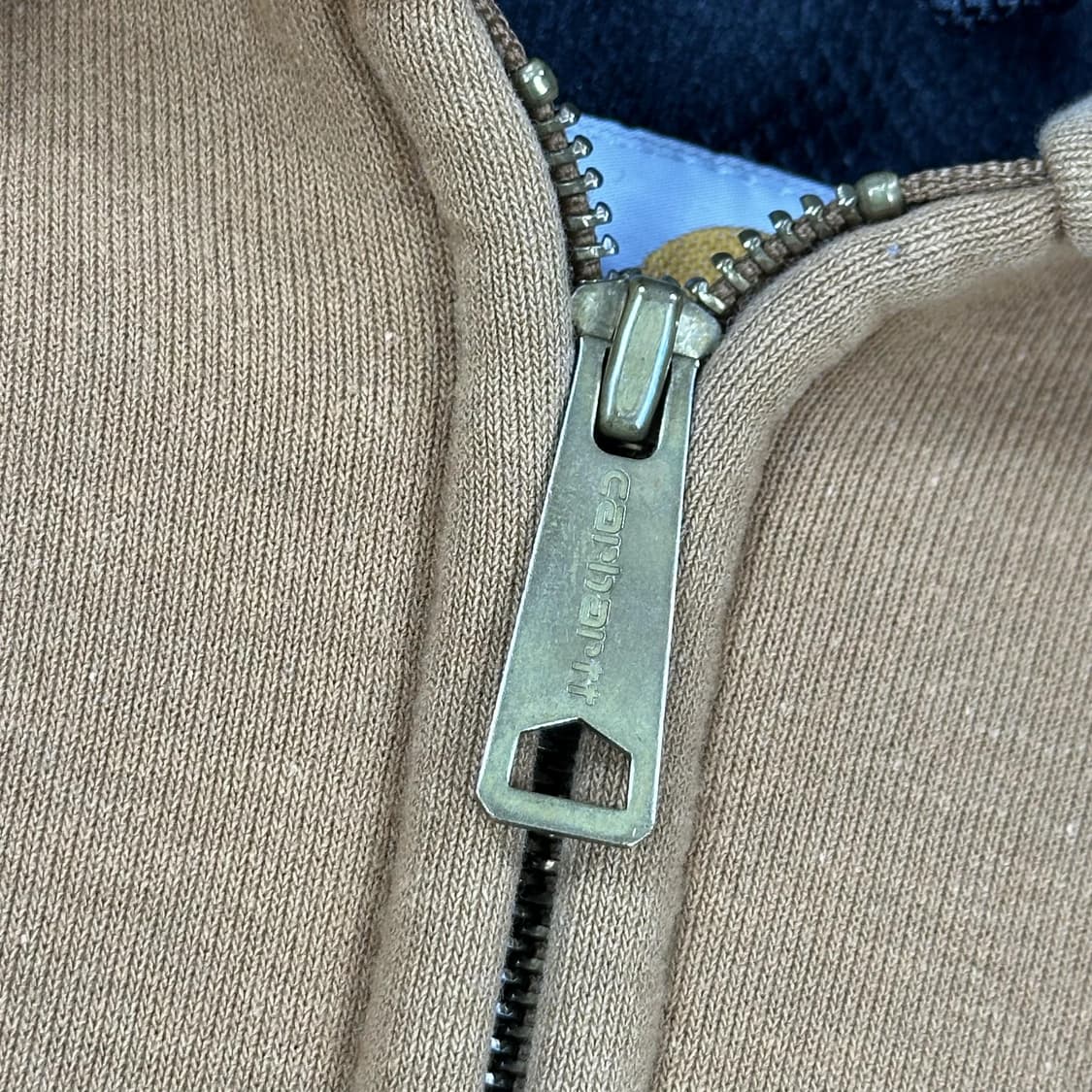 칼하트 OG 레인디펜더 썬페이딩 써멀 후드집업 L 상품이미지6