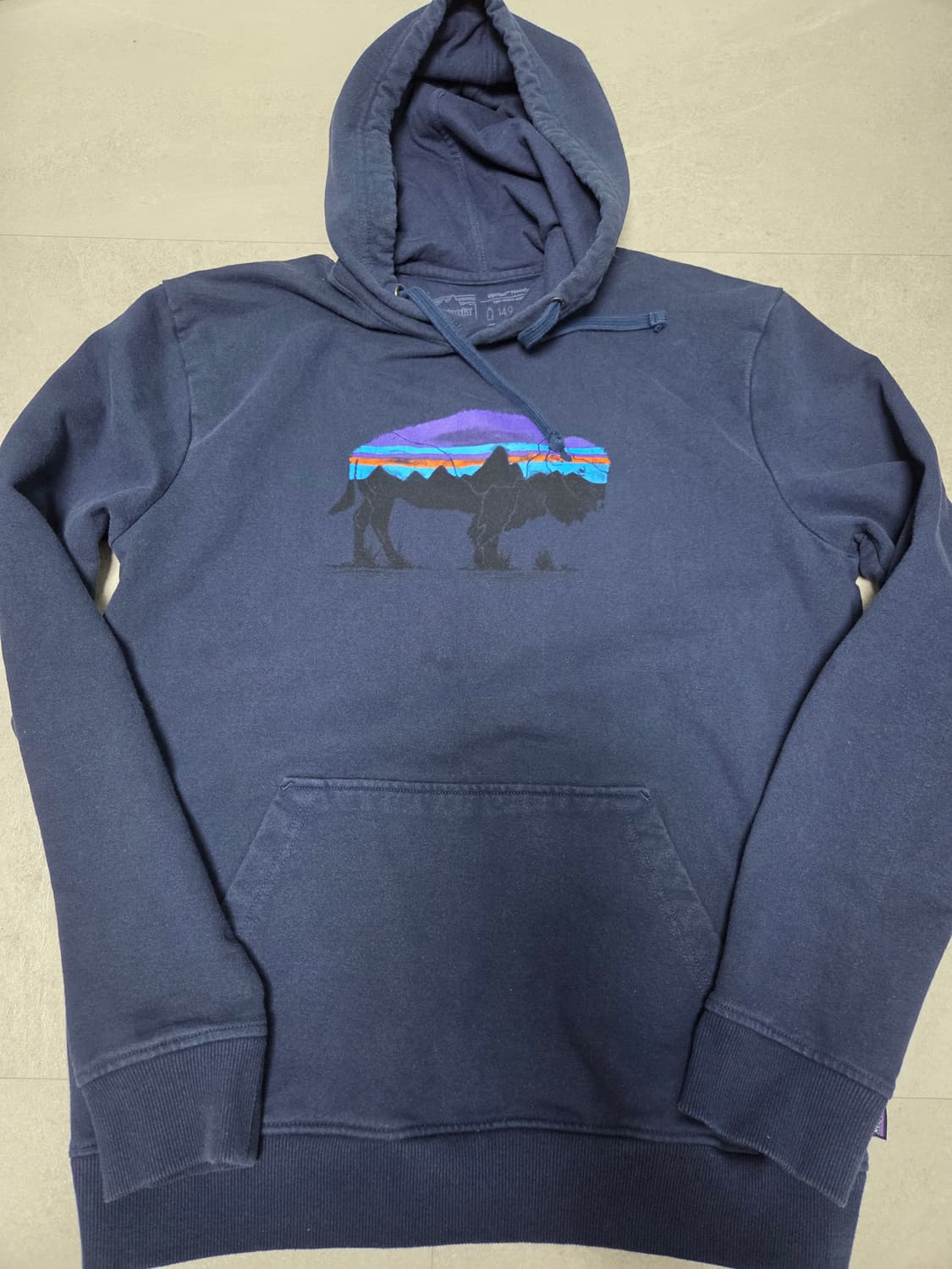 파타고니아 후드티 네이비 상품이미지1