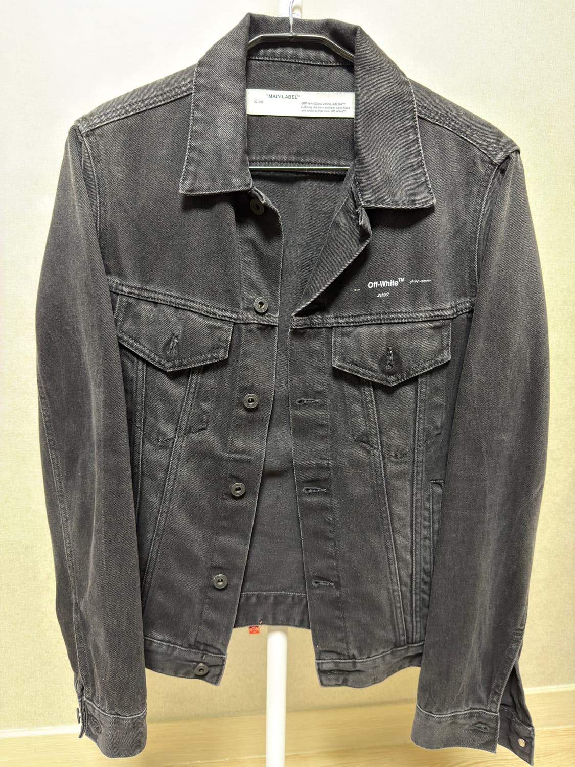 오프화이트 자켓(정품) 상품이미지1