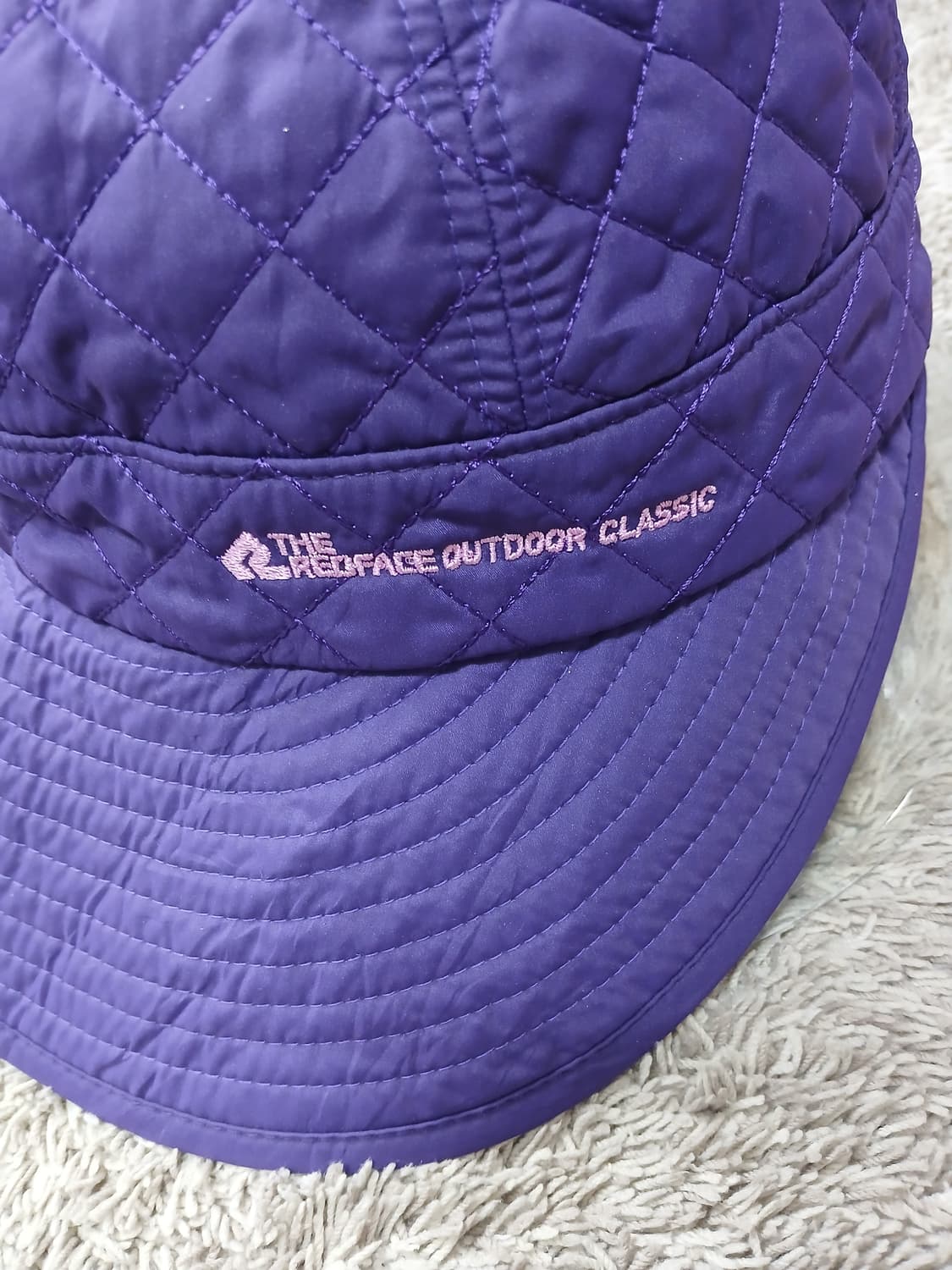 레드페이스 아웃도어 클래식 퀼팅캡 보라색 새제품 상품이미지4