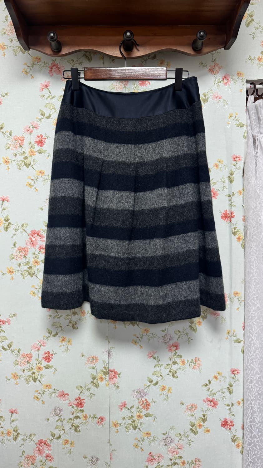 줄무늬 울 니트 스커트 상품이미지1
