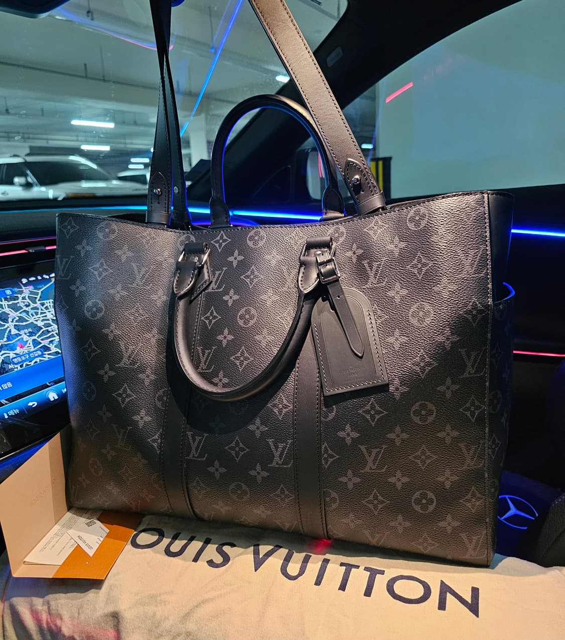 루이비통 이클립스 삭플라 24H 숄더백 토트백 25ss 신형 상품이미지1