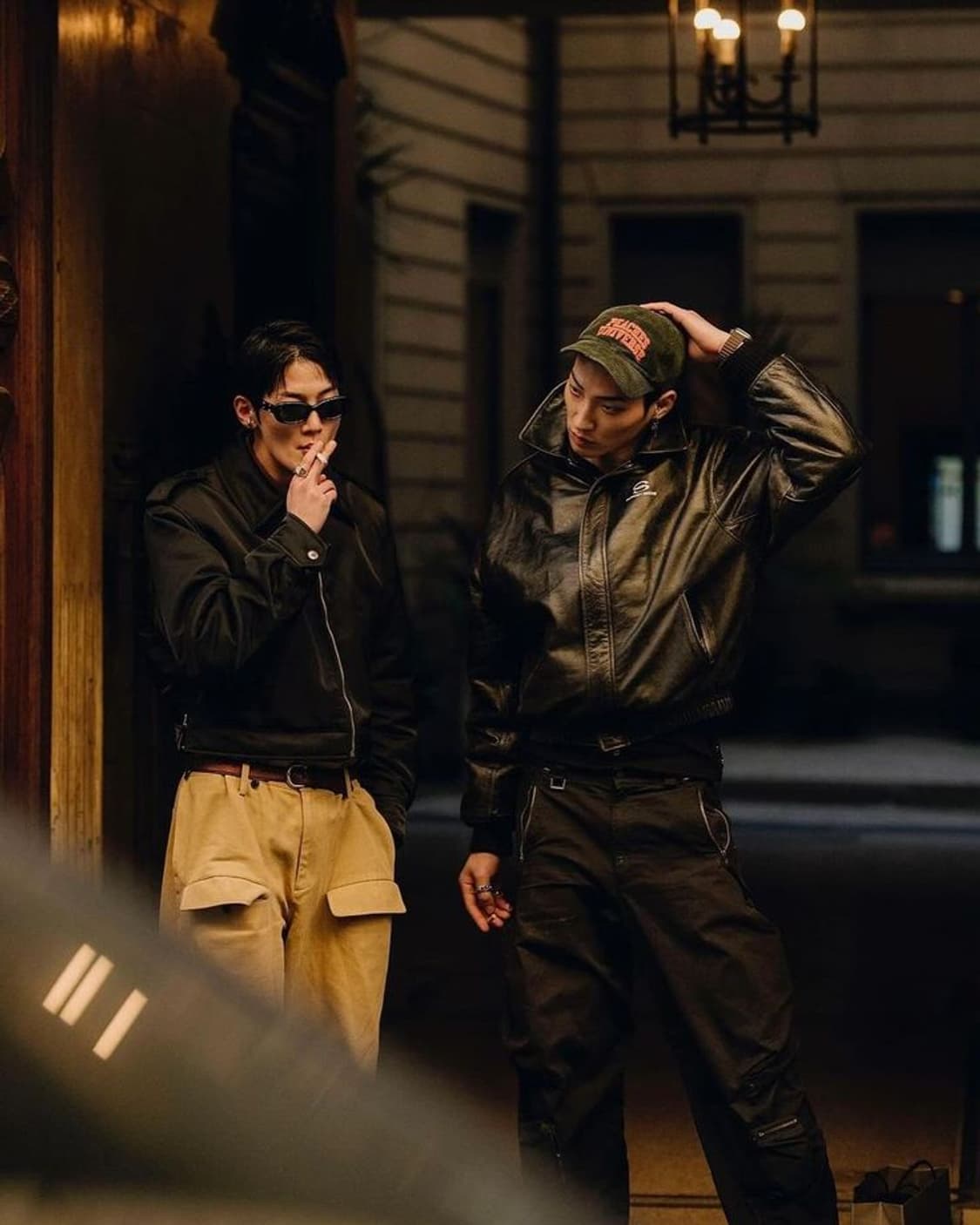 톰스벌스데이 서포트시리즈 레더 봄버 자켓 발렌시아가  상품이미지9