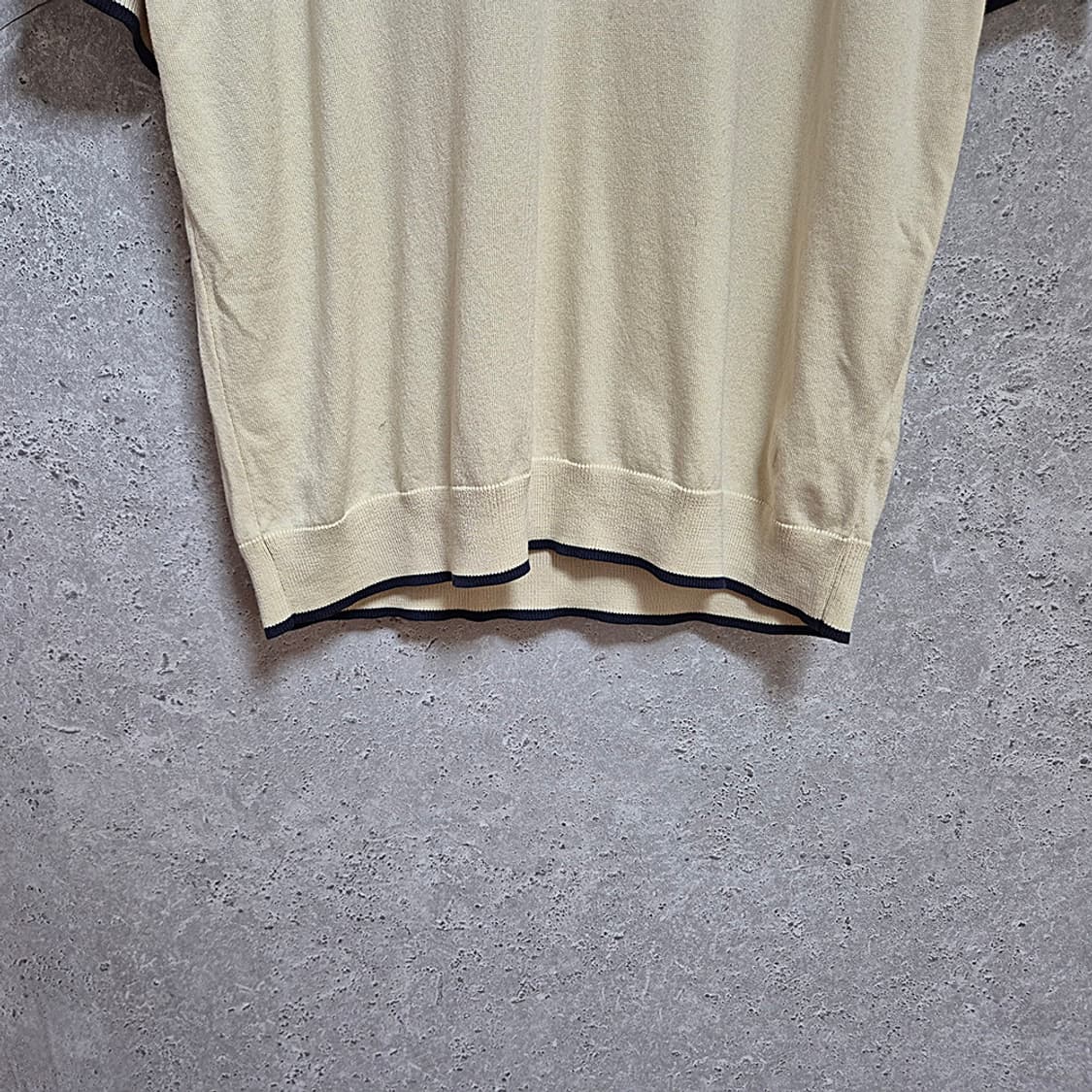 uniqlo x  jw anderson 폴로 니트  상품이미지4