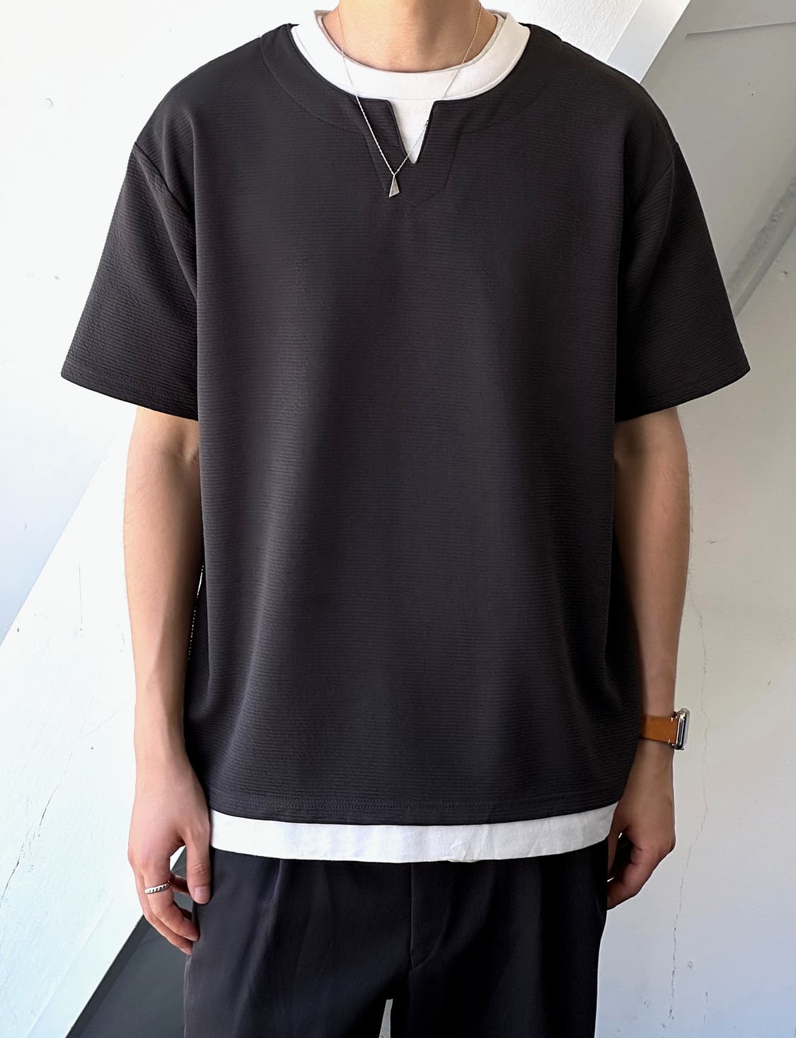 Fake layered neck H/S top 상품이미지8