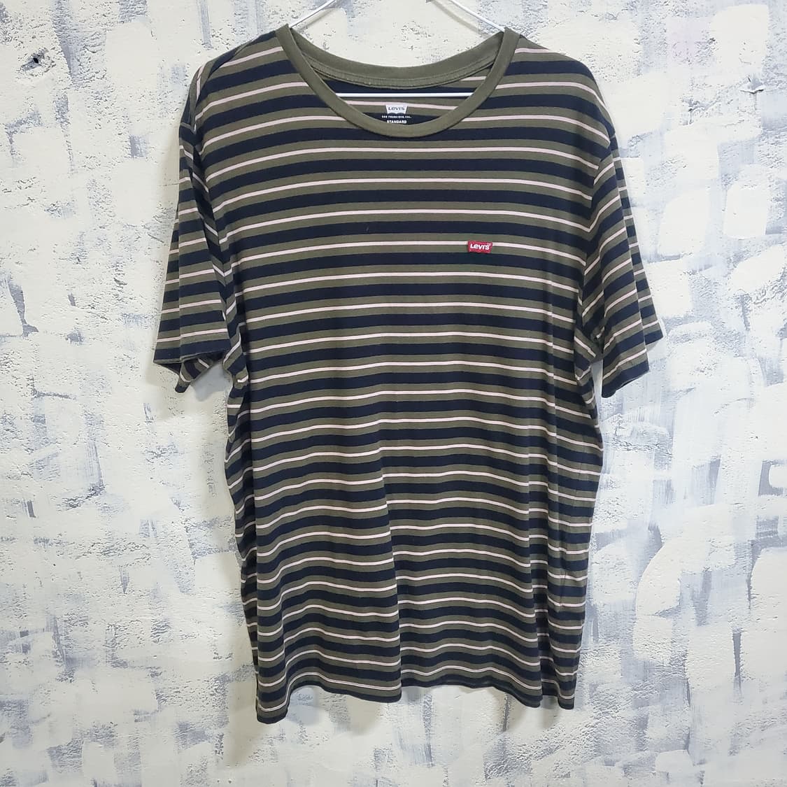 리바이스 스트라이프 반팔티  상품이미지1