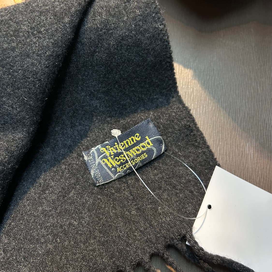 Vivienne Westwood Logo Muffler 상품이미지3