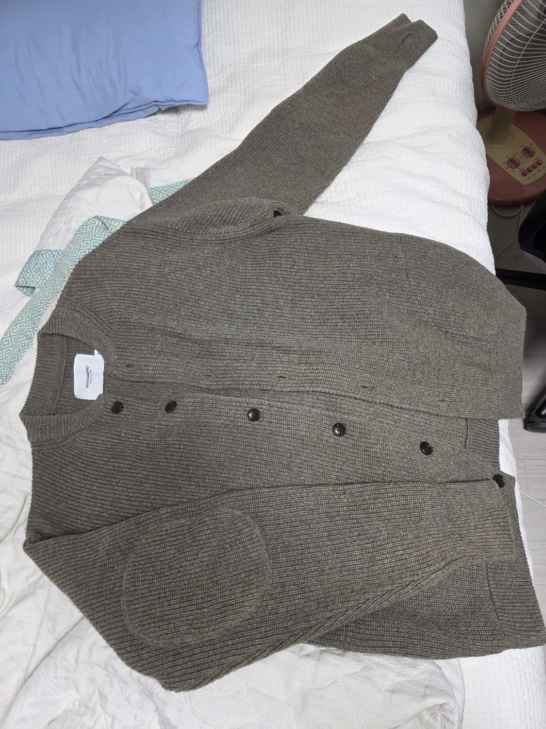 [m] 아웃스탠딩 램스울 가디건 카키 멜란지 상품이미지2