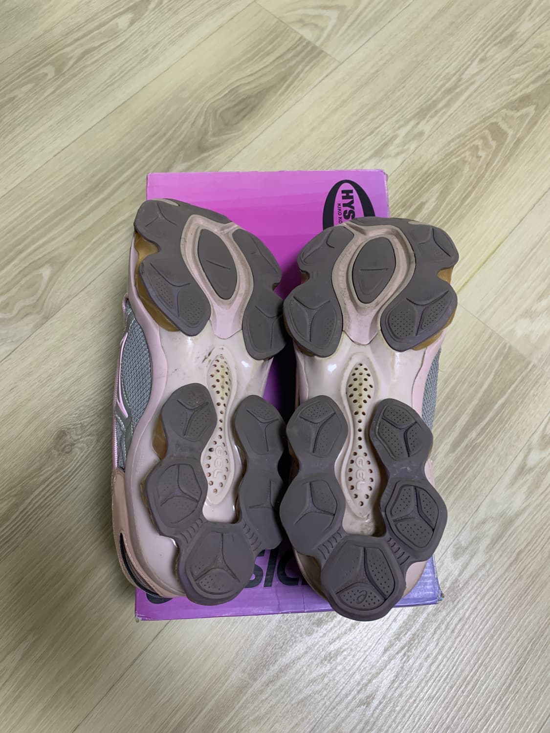 아식스x키코 코스타디노브x히스테릭 글래머 젤 퀸텀 코튼캔디 상품이미지5