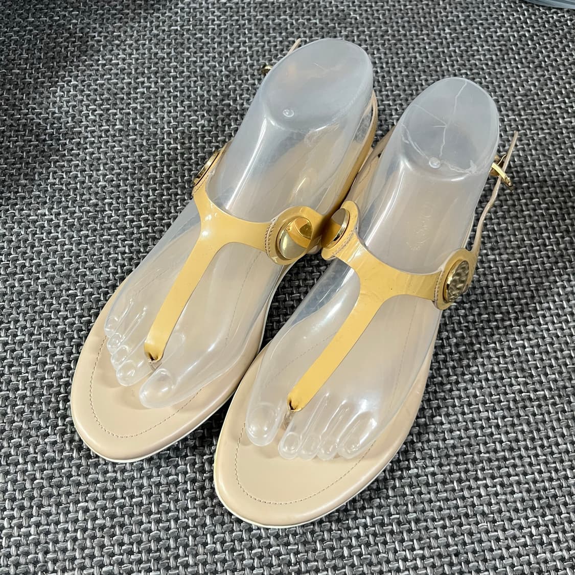 TODS 토즈 금장 샌들 옐로우 38 상품이미지1