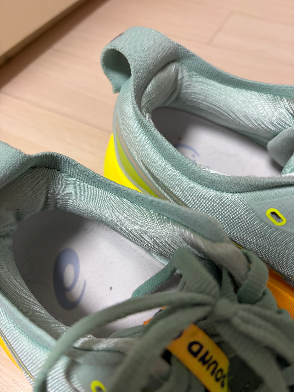 아식스 젤카야노31 파리 270 상품이미지9