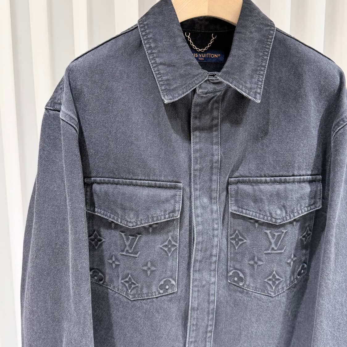 (S+급 / S) / 루이비통 모노그램 데님 워크웨어 블랙 셔츠 자켓 상품이미지4
