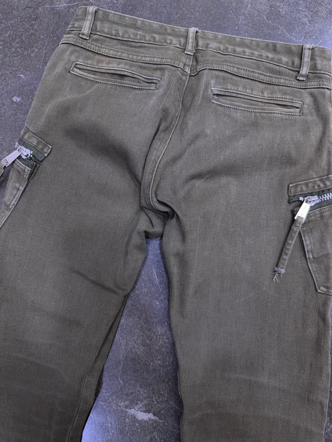 디스퀘어드2 지퍼 포켓 빈티지 워싱 스트레이트핏 카고팬츠 48 상품이미지7