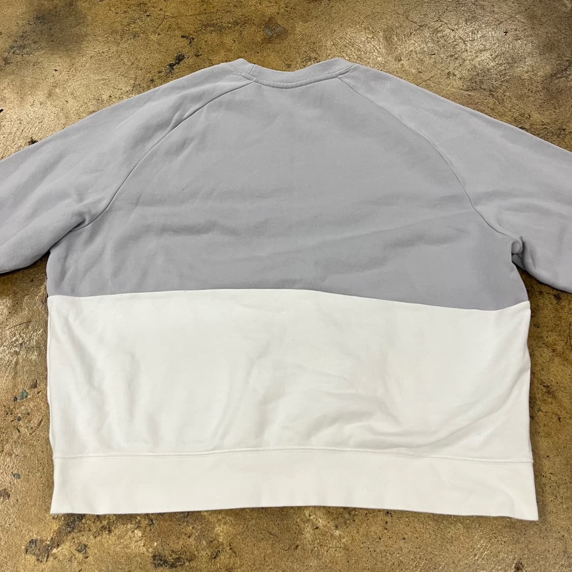 나이키 리버풀 맨투맨 상품이미지4