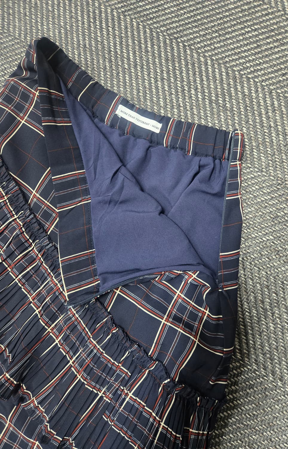 모어댄예스터데이 체크 패턴 프릴 캉캉 스커트 플리츠 밴딩치마 상품이미지4