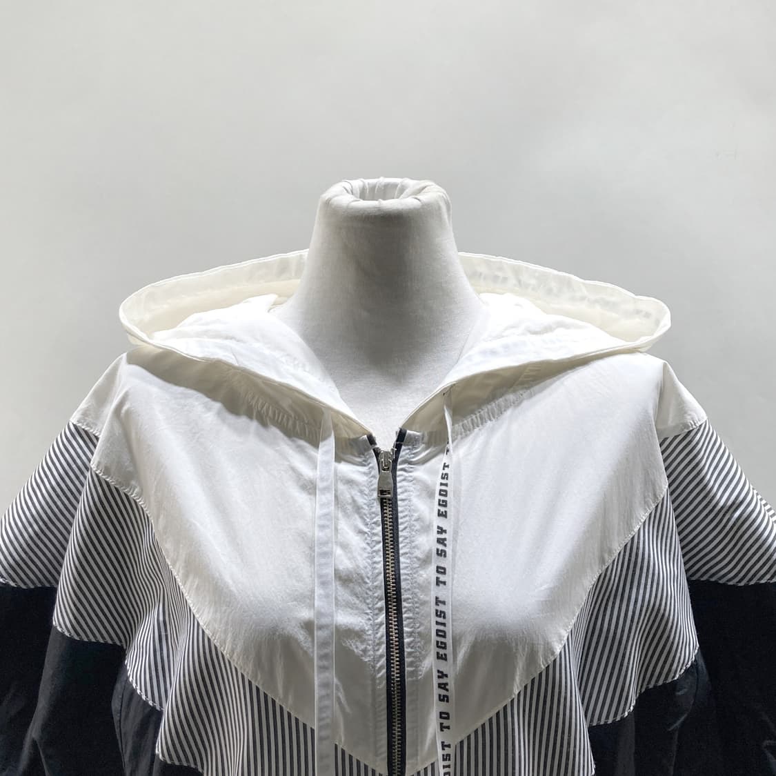 에고이스트 나일론 후드반팔스트링집업원피스  상품이미지2