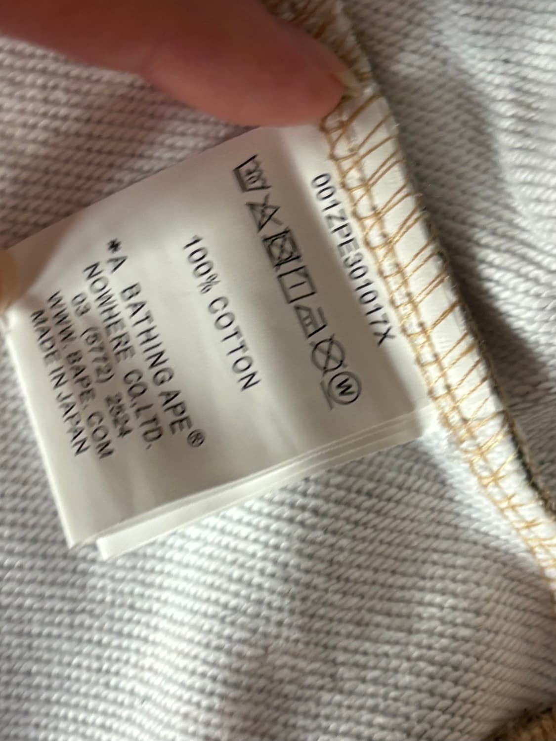 베이프 헬로키티 콜라보 샤크 후드 집업 L 상품이미지2