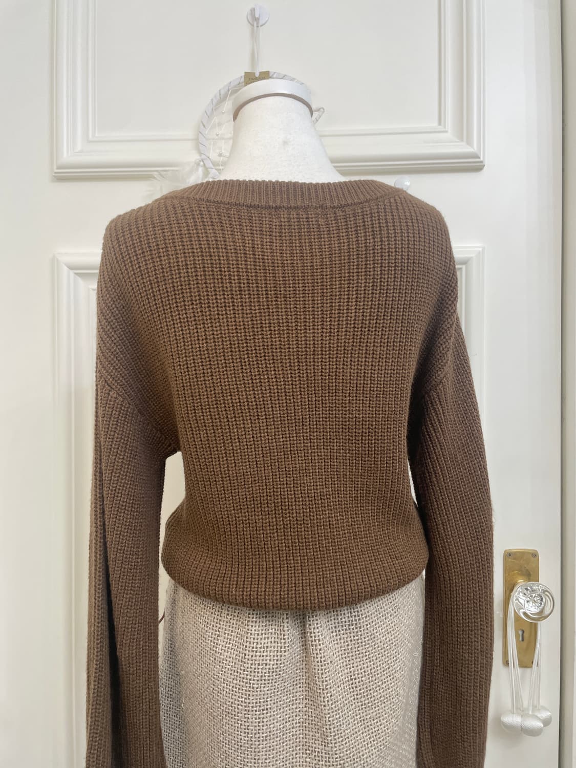 brown waffle under velvet lace-up sweate 상품이미지4