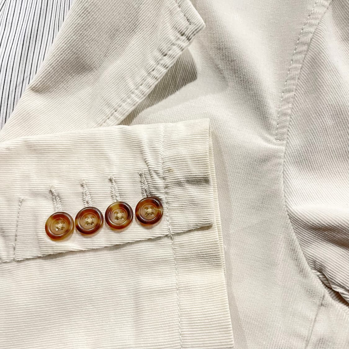 GAP 코듀로이 코튼 블레이저 자켓 쓰리버튼 투포켓 디테일 화이트 상품이미지6