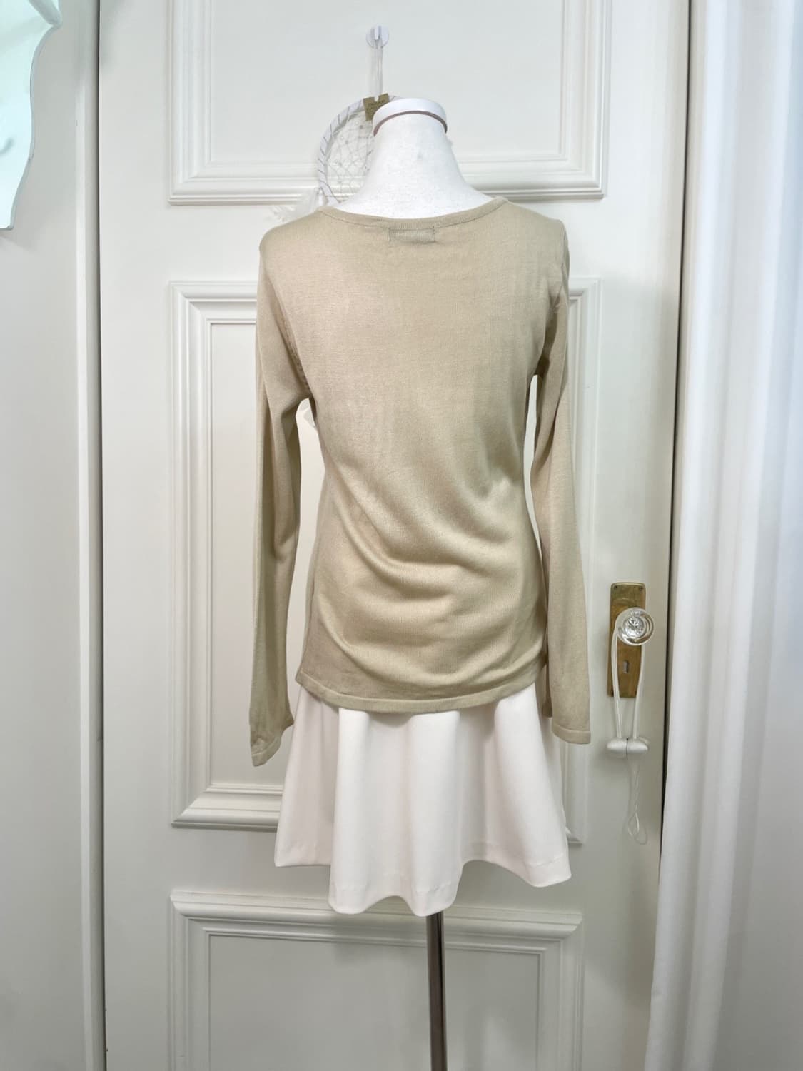 beige pearl point square neck knit top 상품이미지4