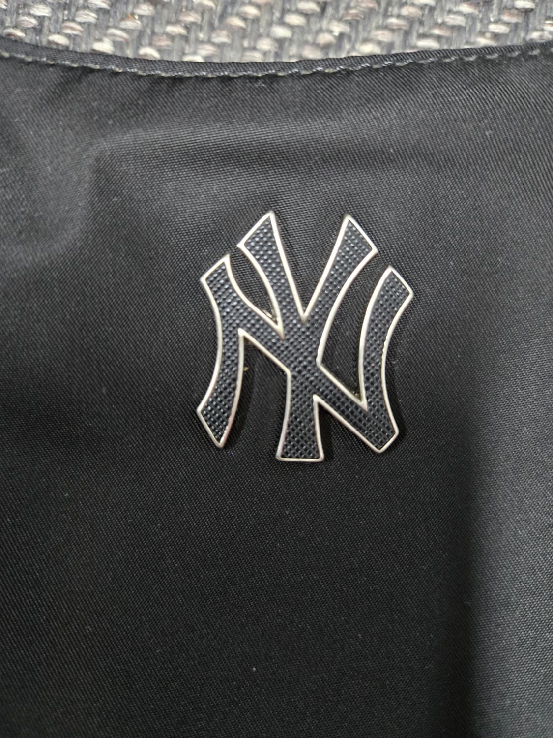 엠엘비 MLB 뉴욕 양키스 블랙 호보백 크로스백 상품이미지6