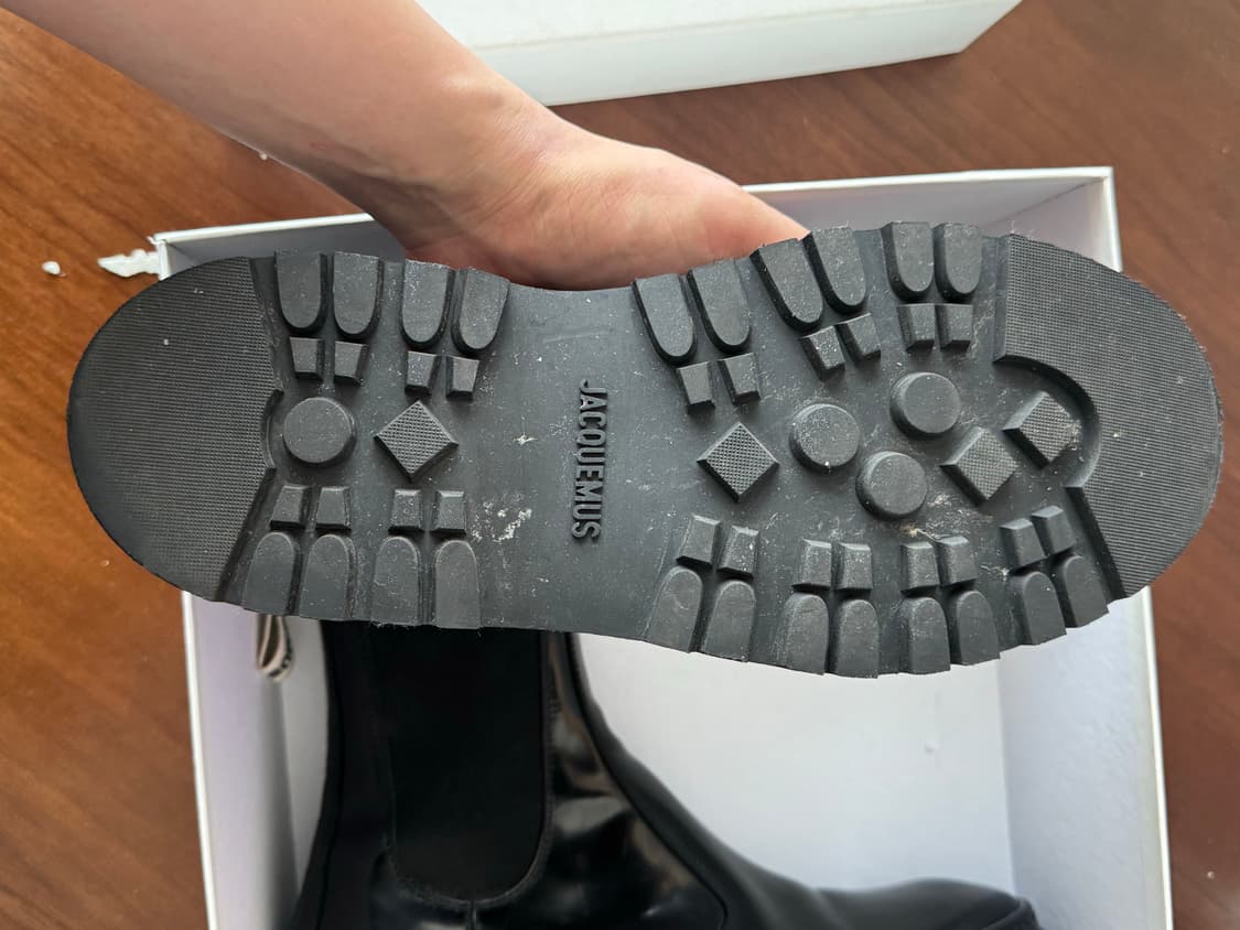 [정품/IT 42] 자크뮈스(Jacquemus) 첼시부츠 - 실착 2회  상품이미지8