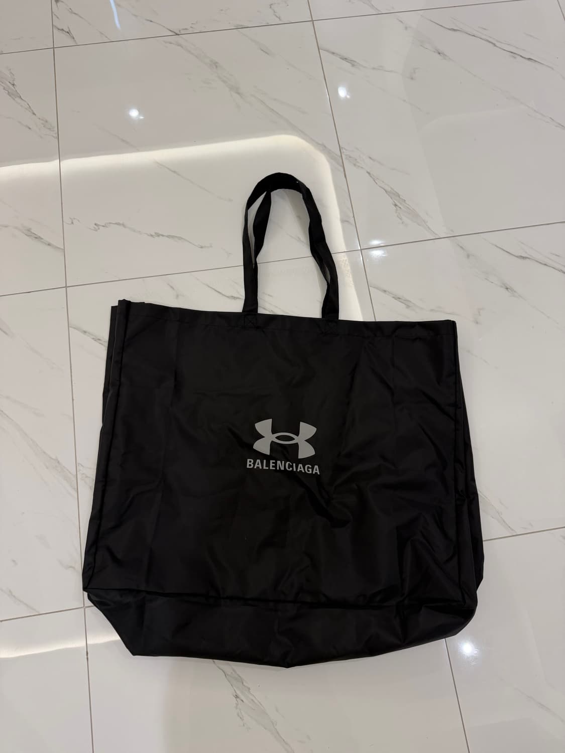 발렌시아가 x언더아머 [L] 상품이미지8