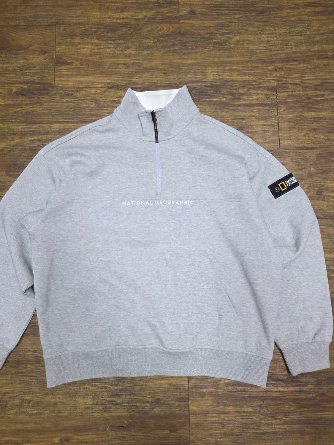 내셔널지오그래픽 하프집업  상품이미지1